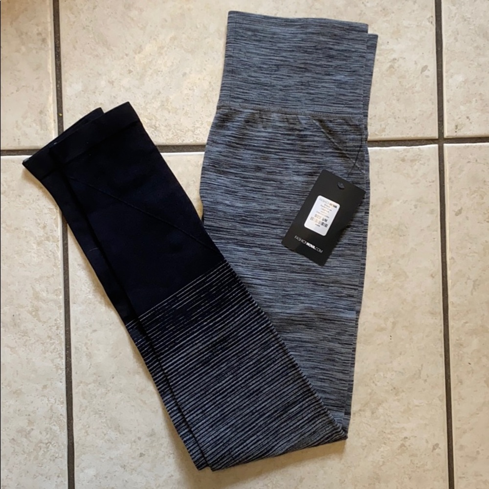 Fashion Nova Leggins